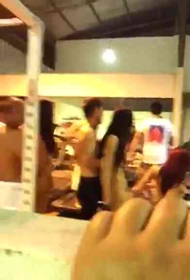 ยิมแห่งนี้มีไว้เย็ด