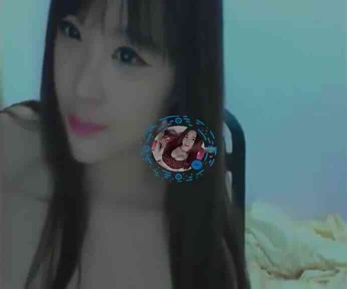 สาวโลลิ แจกความเสียวให้ชาวเน็ต