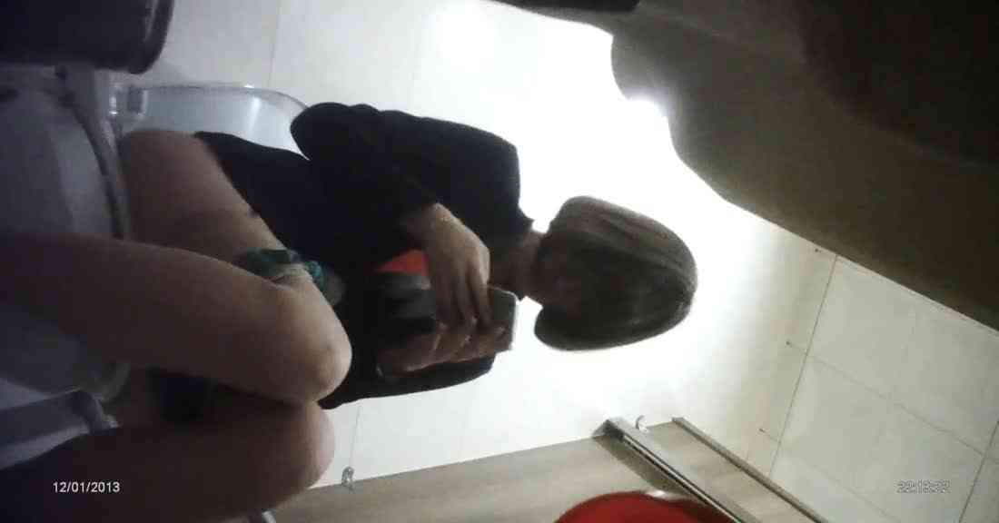 ท่านั่งฉี่ ยังเซ็กซี่ขนาดนี้