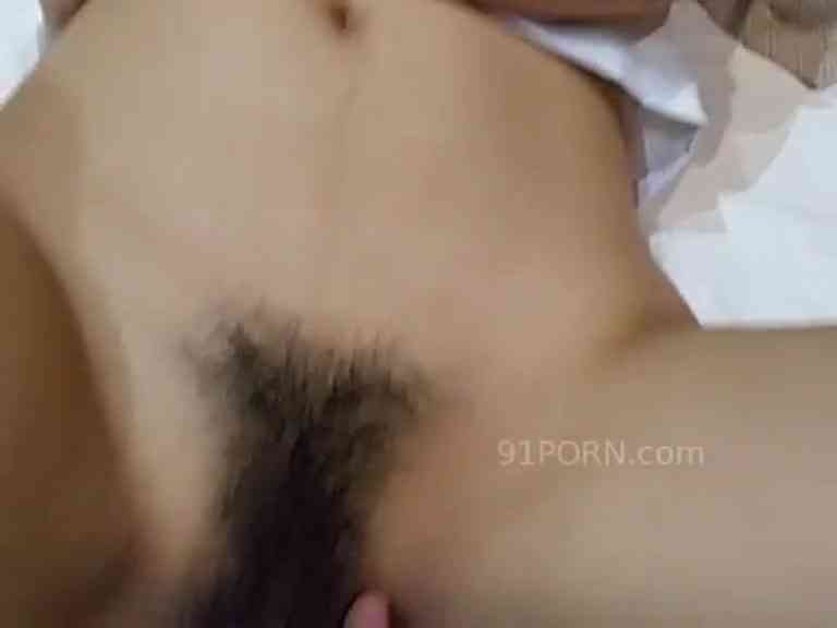 แฟนผมสั่งเสื้อคู่มากให้ ผมก็เลยต้องเย็ดเธอดังๆจัดหนักๆ คนจะได้รู้ว่าเราเแ็นนแฟนกัน