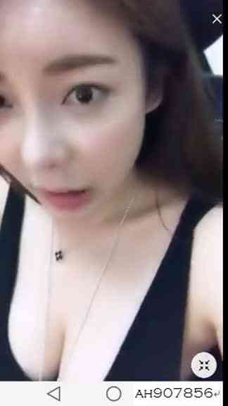 เน็ตไอดอลแกล้งนมหก เงี่ยนแหละดูออก01