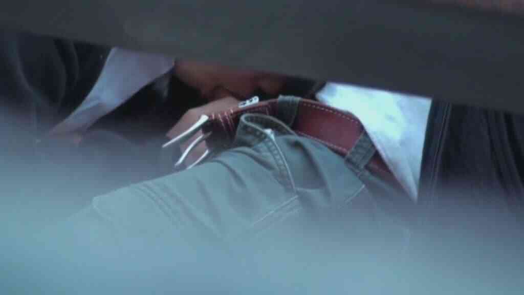 คู่รักวัยใสใส่ชุดนักเรียนมาเดทกันในสวน เผลอจังหวะไม่มีคน เลยชวนแฟนโม้คควย