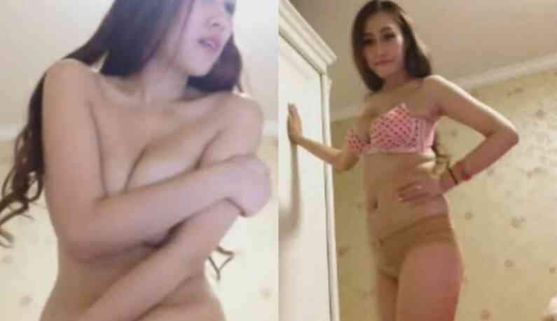 大奶車模私密影片外流！看她在展場的端莊跟私下徹底反差：水滴型ㄋㄟㄋㄟ