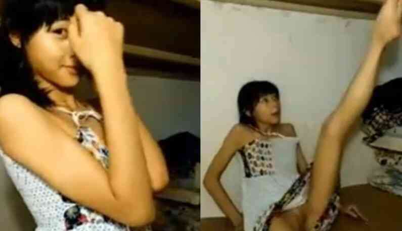 小蘿莉一看就是將來的一隻極品騷雞