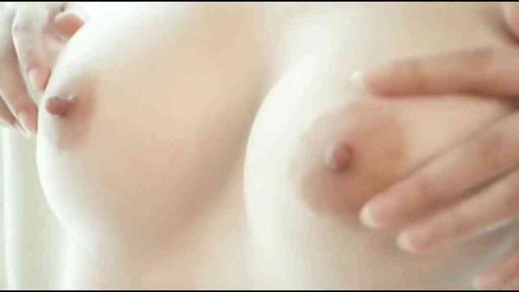 已上報! 為了賣淫 還自拍全裸片來攬客!