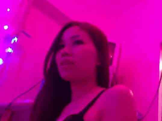 洋腸米糕香港嫖妓初體驗！偷拍出來賣的妹子 沒想到一個比一個還不錯…口技了得！