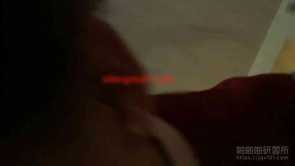 แอร์โฮสเตรส เพิ่งเลิกงานมาเหนื่อยๆ ก็โดนเเฟนจับเย็ดหน้ากระจก แถมให้โม้คควยอีก