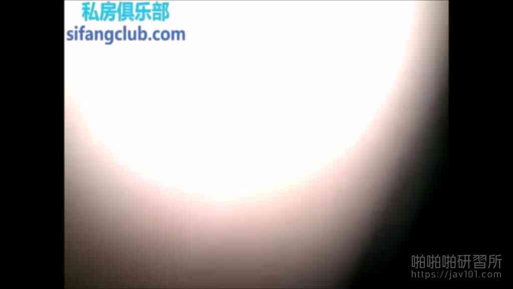 [JAV101本土精選!]高價火紅的尤物空姐最近缺錢，過往經典性愛視頻開始求售 5