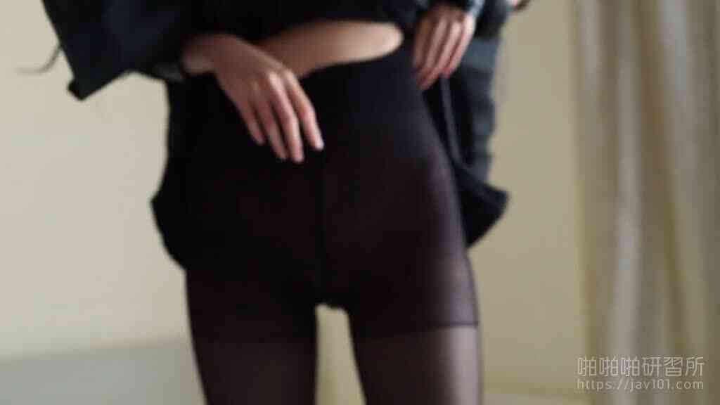 แอ่นก้นให้แบบนี้พี่จะทำอะไรหนูดีคะ１