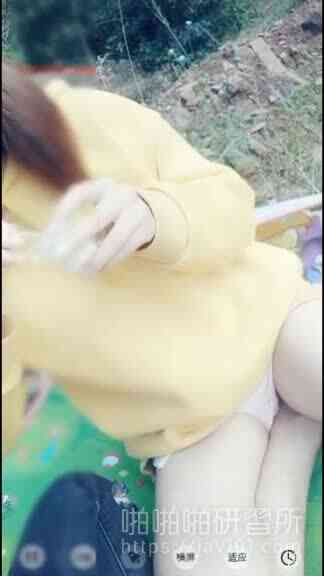 這吃貨整天都在找機會勾引司機