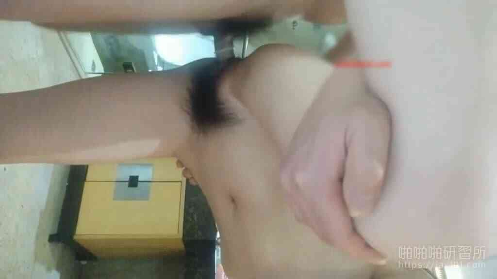 วิธีทำให้สาวผมยาวสวยซุ่มที่เริ่มแรกต่อต้านและบอกให้คุณไปหลังจากนั้นร่วมมือและสนุกกับตัวเอง