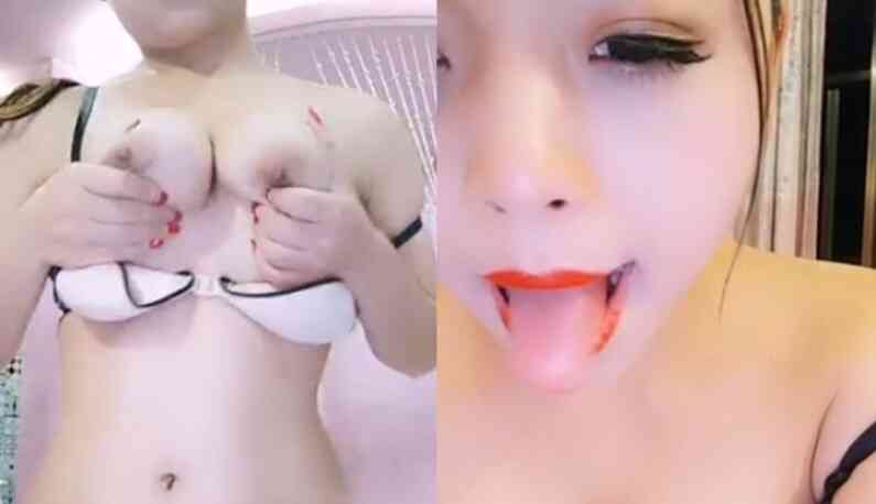 真的好大的一對奶子 漂亮主播陰毛也很旺盛