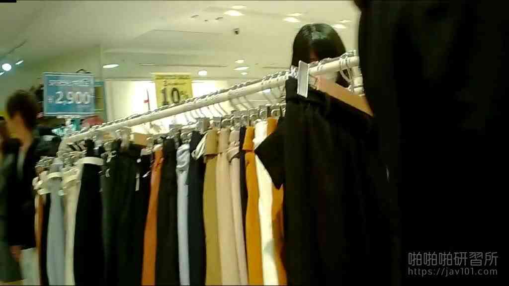 นักสำรวจจริงๆ !! ไม่ว่าจะยืนหรือนั่ง สีของกางเกงในของนักเรียนหญิงมัธยมมักจะน่าสนใจ 44