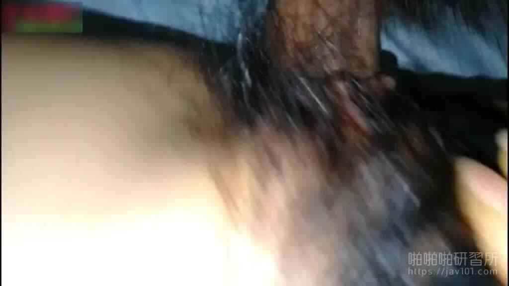 ถ้าผมแอบเย็ดเธอจะโกรธ ใหม