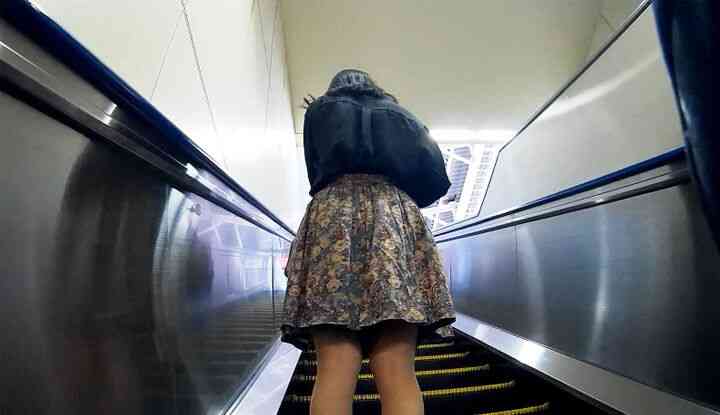 真‧偷拍神人!!高級相機在手 石榴裙下的任何秘密一個都不漏! 32