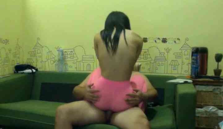 絲襪美女安琪真不是蓋的  口活超讚再襙第二發都不是問題