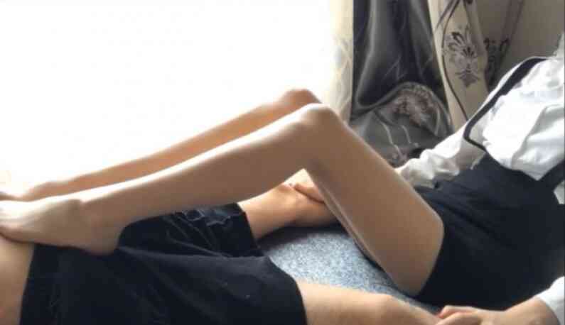 สาวออฟฟิตขายาว หอยทากเดือนหนุ่มเรียนทาง ชวนมาเย็ด แล้วเธอก็ตอบตกลง