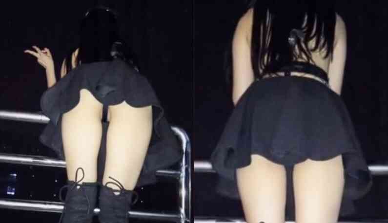 半夜睡不著覺，拿鮑魚出來騷～夜晚露出狂人再現！巨乳蜂腰趴在公園欄杆：等著被..4