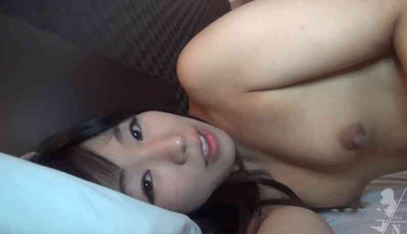 [FC2真實素人精選!] 「只要是棒棒都能進入!」剛進公司就開放中出沒在客氣