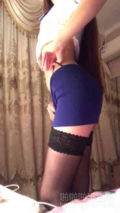 姚安琪跟你17來狂騎！爆乳性感曲線透出色情的香氣...扭臀嬌嗔：哥哥給我2