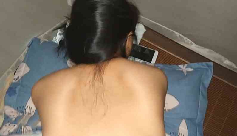 พยาบาลน่ารักเงี่ยนหี อาศัยจังหวะสามีไม่อยู่บ้าน แอบไปเย็ดกับชู้