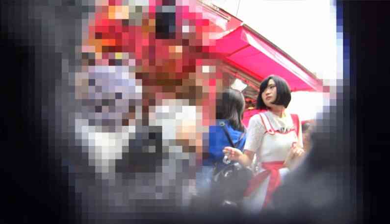 真‧偷拍神人!!偷拍幫家人買菜的孝順女兒~這樣會不會下地獄?!