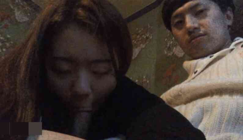 ห้องktv จริงๆแล้วมีไว้เย็ดกันนะ รู้ป่าวเธอบอกให้ผมพาไปซื้อเกี๊ยว ไปๆมาๆกินเจี๊ยวผมเฉยเลย