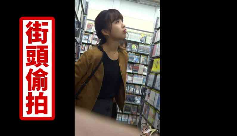 แอบถ่ายหีสาวกระโปรงสั้น