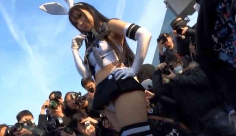 แอบถ่ายใต้กระโปรงสาวๆ 60