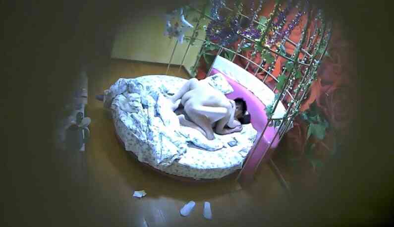 หนุ่มเสื้อกล้ามพาแฟนมาเปิดโรงแรมเย็ดครั้งแรกแค่เย็บเบาๆแฟนสาวก็ร้องหนักมาก