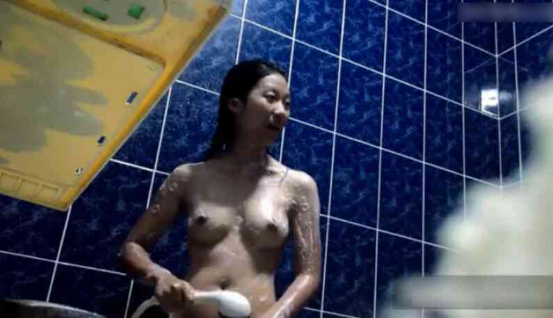 แอบถ่ายรุ่นพี่ที่ชอบมานาน