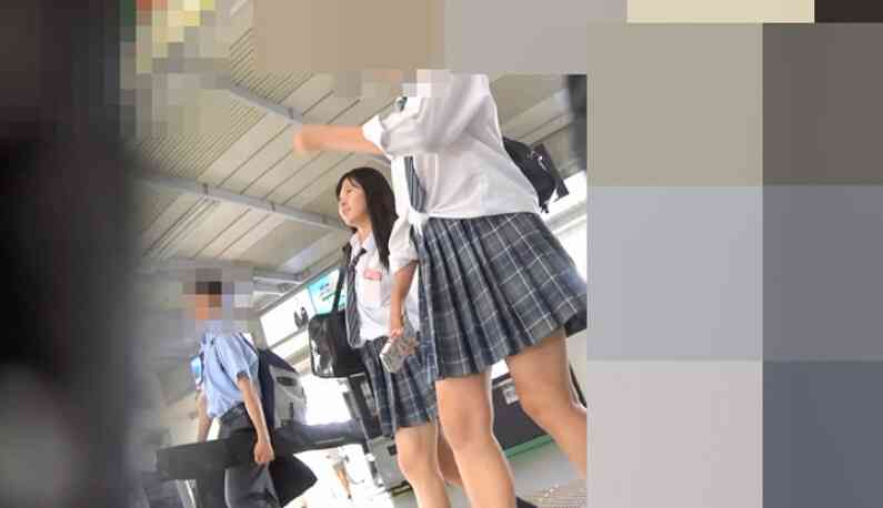 นักแอบถ่ายขั้นเทพ !! กล้องมือโปรอยู่ในมือ เปิดเผยความลับใต้กระโปรงทับทิม! 151