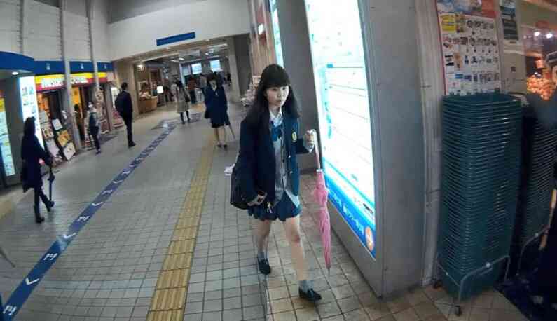 真‧偷拍神人!!高級相機在手 石榴裙下的任何秘密一個都不漏!  155