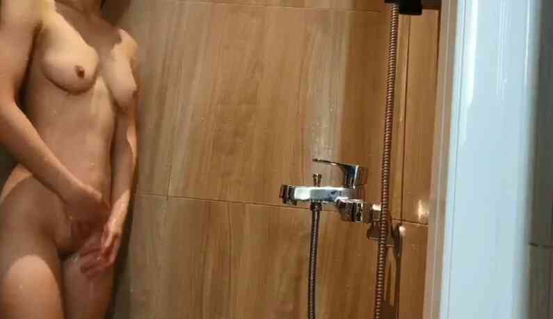 แฟนตั้งกล้องถ่ายเราตอนอาบน้ำ