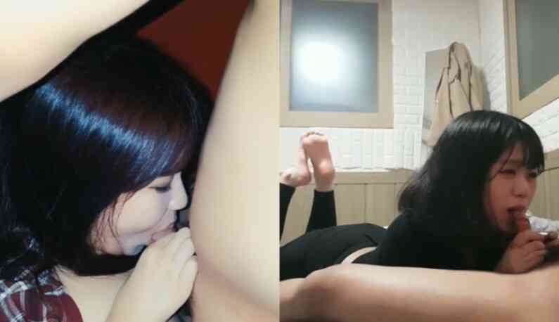 สาวน้อยชอบโม๊ก