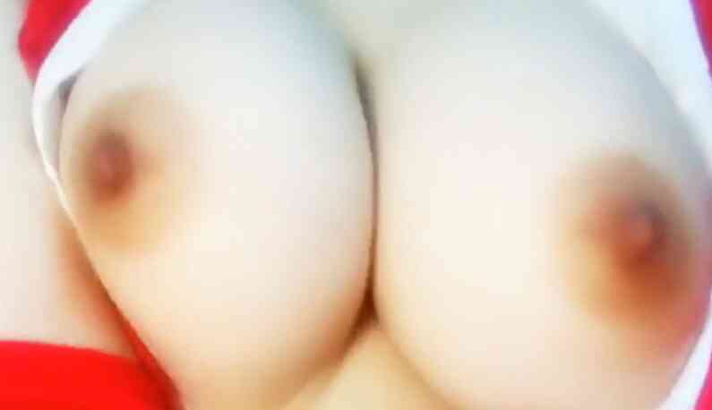 微博紅人白皙巨乳粉嫩騷逼拍給你看~