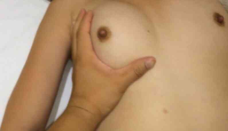 นักเศึกษาสาวเปิดห้องกับแฟน