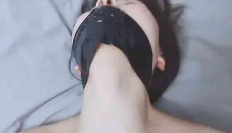 為了增加情緒直接浪玩綁架戲碼~妳是逃不掉的~