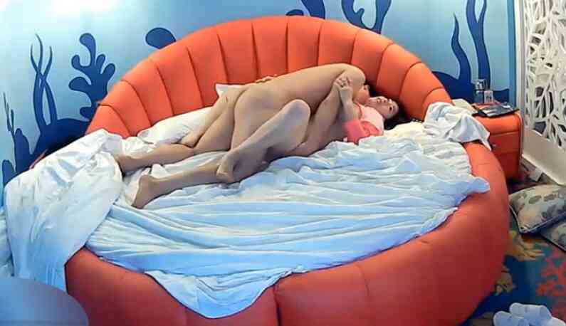 นัดเย็ดที่ห้องธีมใต้ทะเล