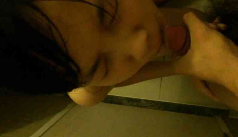 สาวสวยน้อยของขณะ