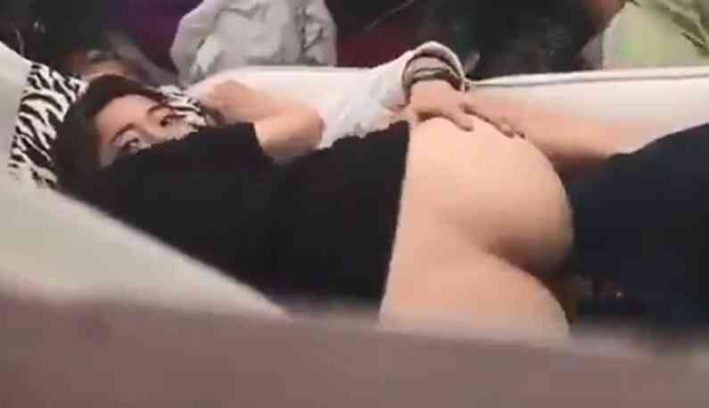 สองคนเย็ดกัน