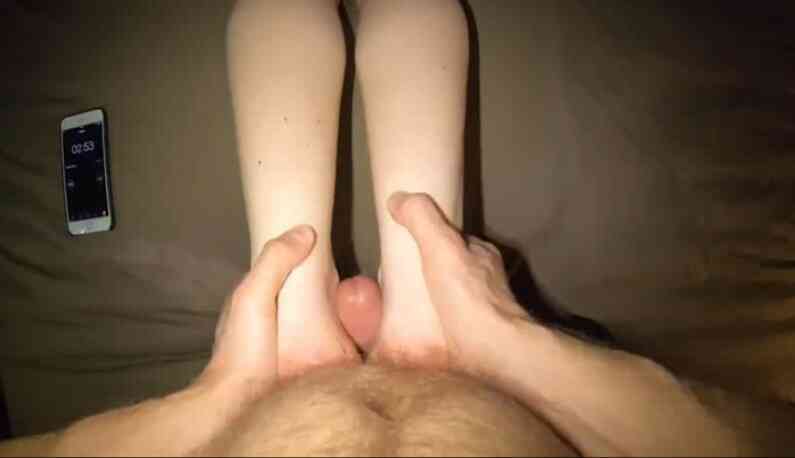 ใช้ขามาว่าว