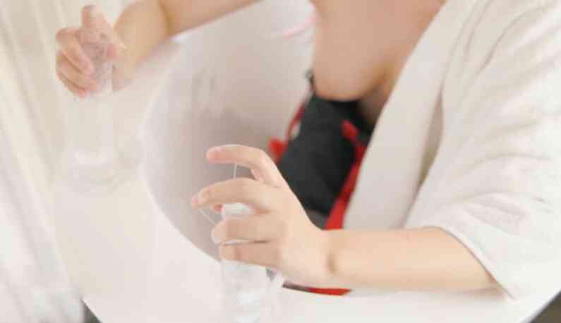 ｢小鳥醬寫真｣手握兩屌爽一波~