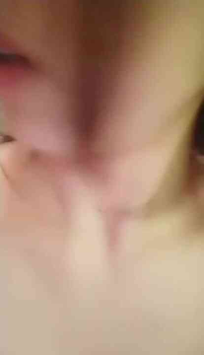 一坊漂亮美女主播牛奶煮萝莉呀0518一多自慰大秀 颜值不错身材好 自慰插穴很诱人