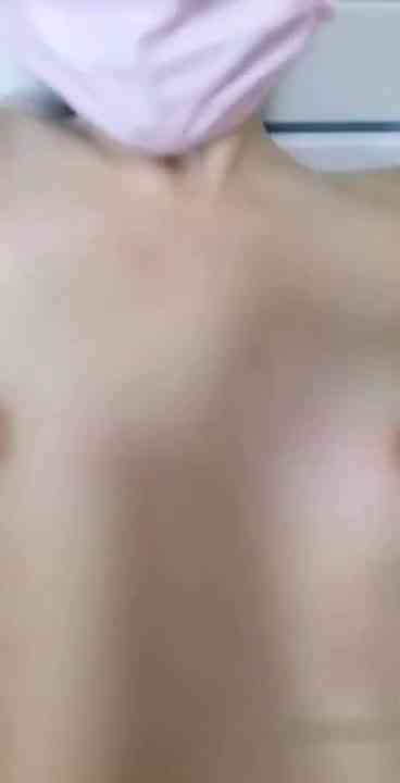 卡哇伊(原小姐姐)直播平台极品清纯漂亮小萝莉收费大秀 清纯漂亮 自慰棒插穴自慰十分诱人不要错过