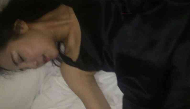 ｢男友都不理我~｣只好出來找點樂子~