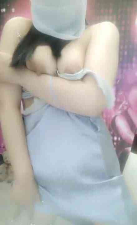 清纯漂亮嫩妹美女主播一多自慰大秀 身材也不错 自慰插穴很诱人