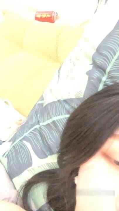 高颜值苗条身材妹子丑曦全裸诱惑秀 扭动屁股呻吟娇喘掰开逼逼还挺嫩 很是诱惑喜欢不要错过