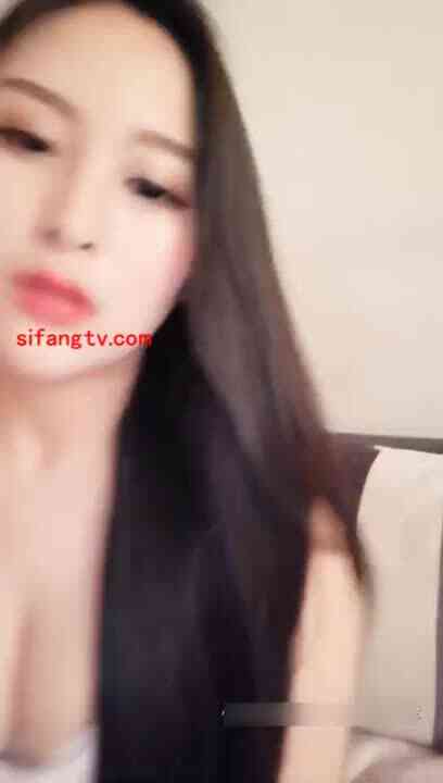 极品巨乳尤物伊媚儿下海黄播说她逼逼好痒不停的模看得我浑身欲火