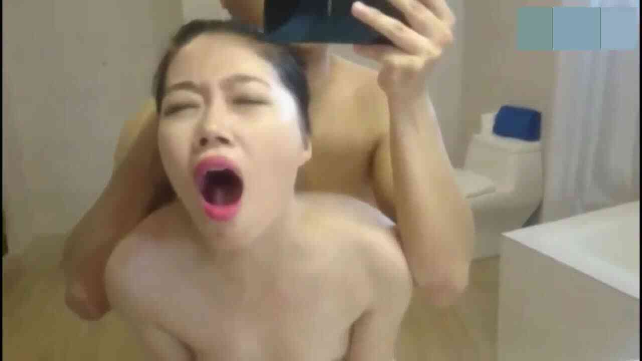 คลิปหลุด ดร.สาวสวยสิงคโปร์กับแฟน